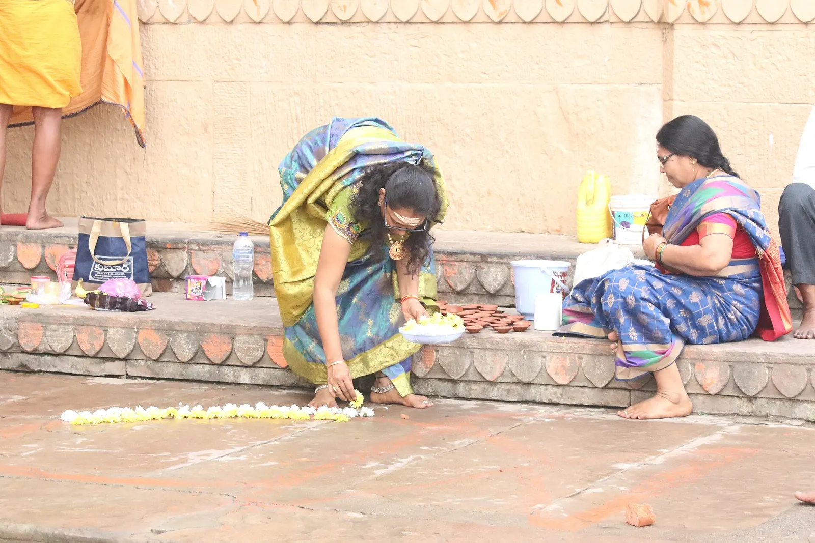 Pind Daan Meaning: Rituals, Purpose, and Who Should Perform It